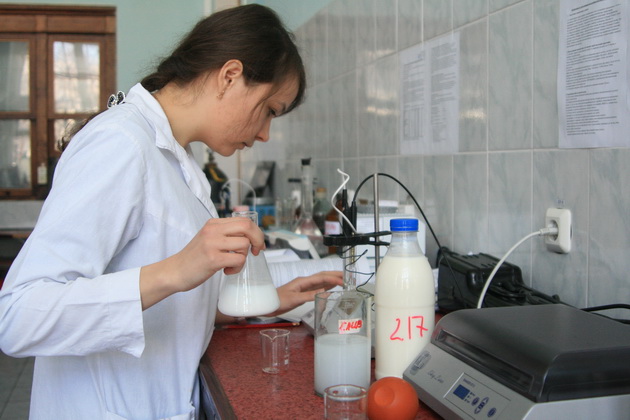 Лаборатория селекционного контроля качества молока